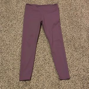 Fabletics Mid Rise Powerhold leggings